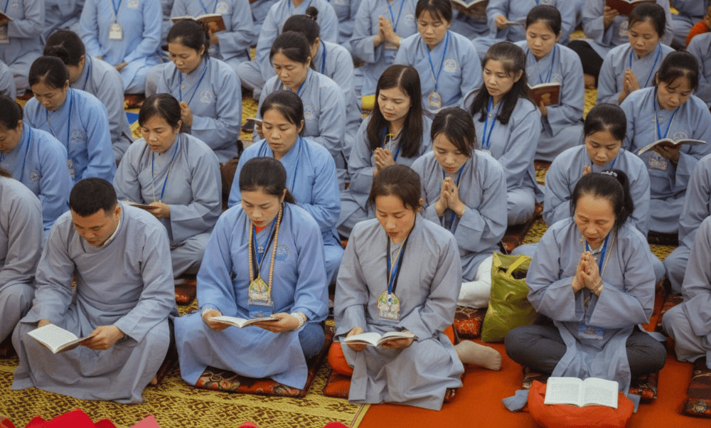 Attending dharma teaching sessions is an excellent way to understand Buddhist philosophy